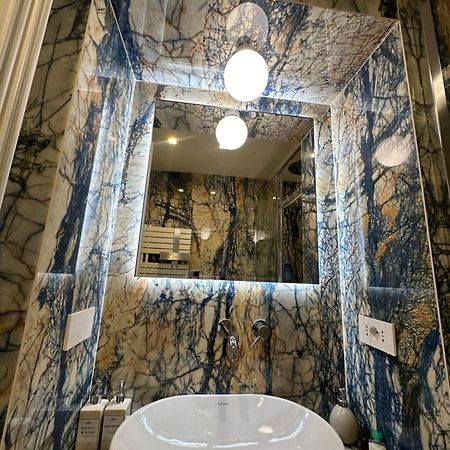 Private Apartment With Wi-Fi Milano City Near Duomo Atena エクステリア 写真