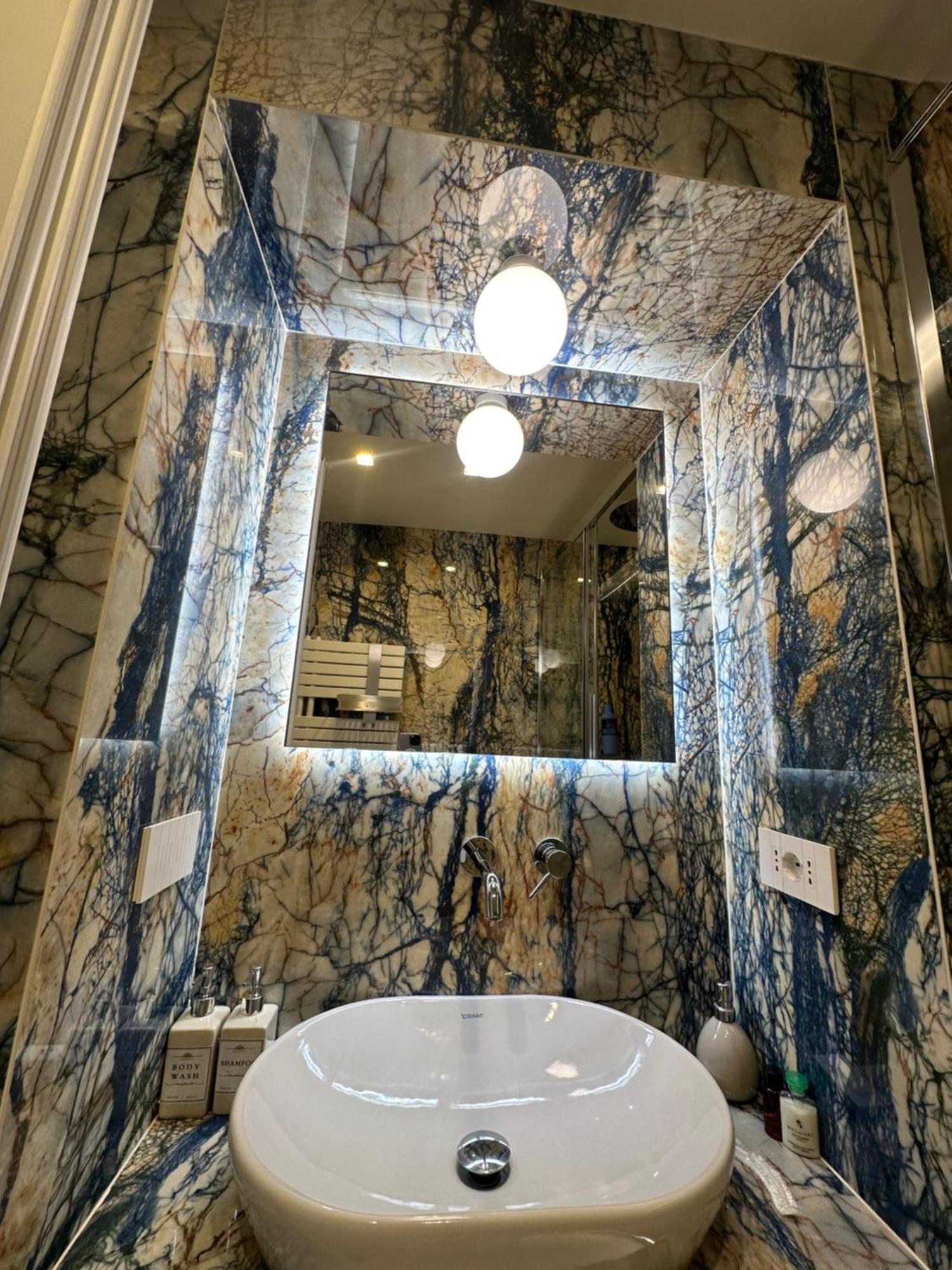 Private Apartment With Wi-Fi Milano City Near Duomo Atena エクステリア 写真