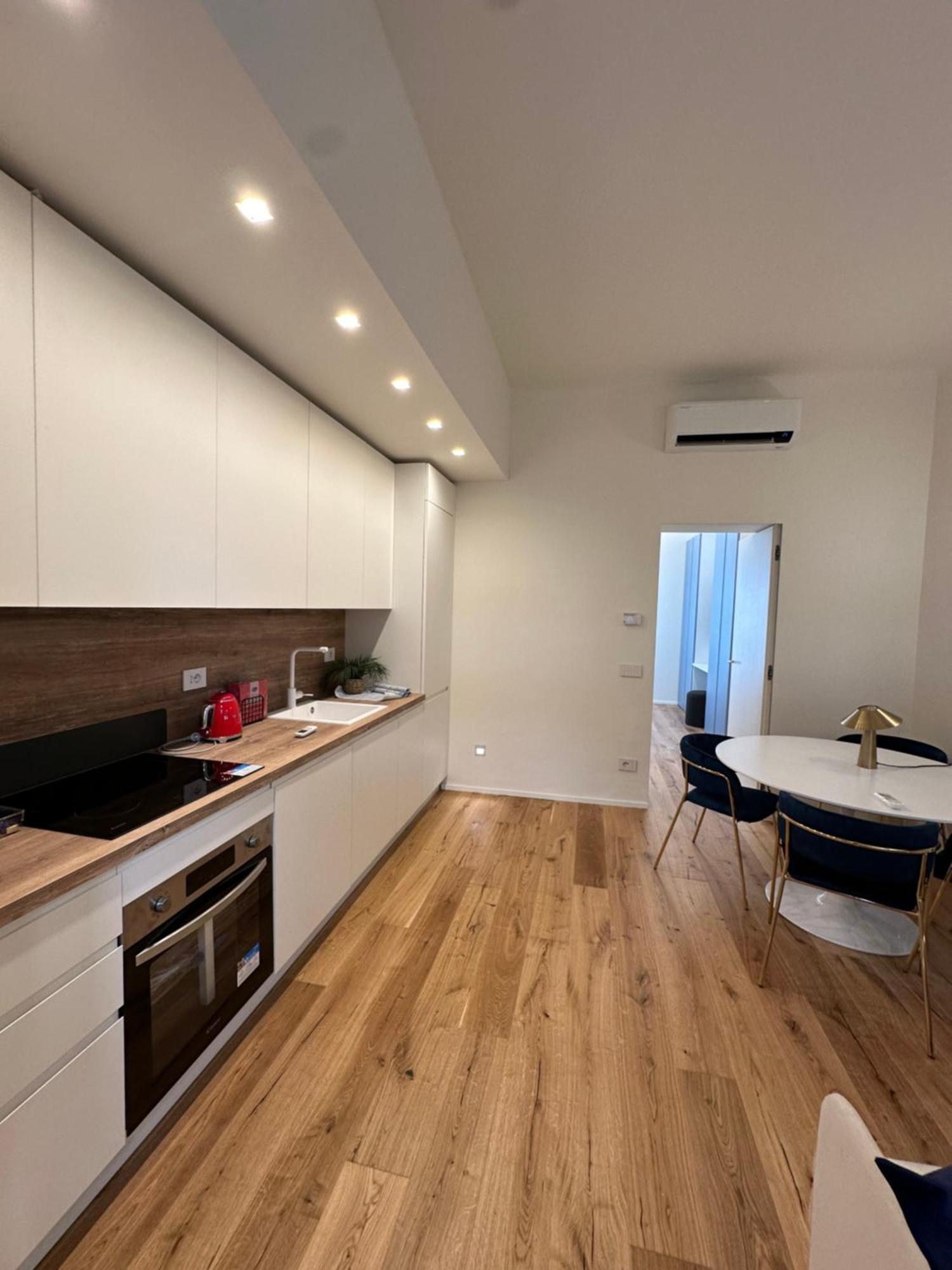 Private Apartment With Wi-Fi Milano City Near Duomo Atena エクステリア 写真