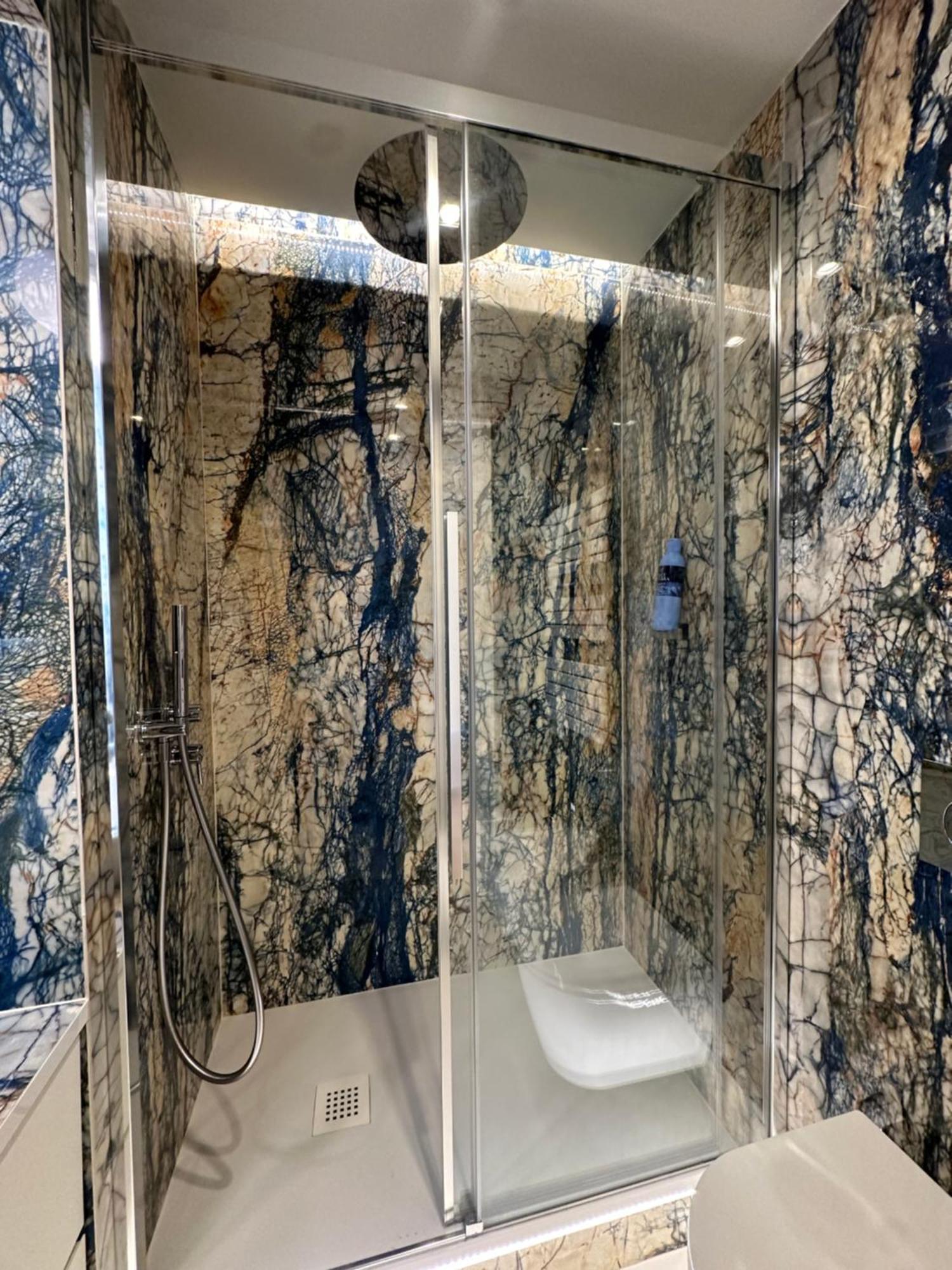 Private Apartment With Wi-Fi Milano City Near Duomo Atena エクステリア 写真